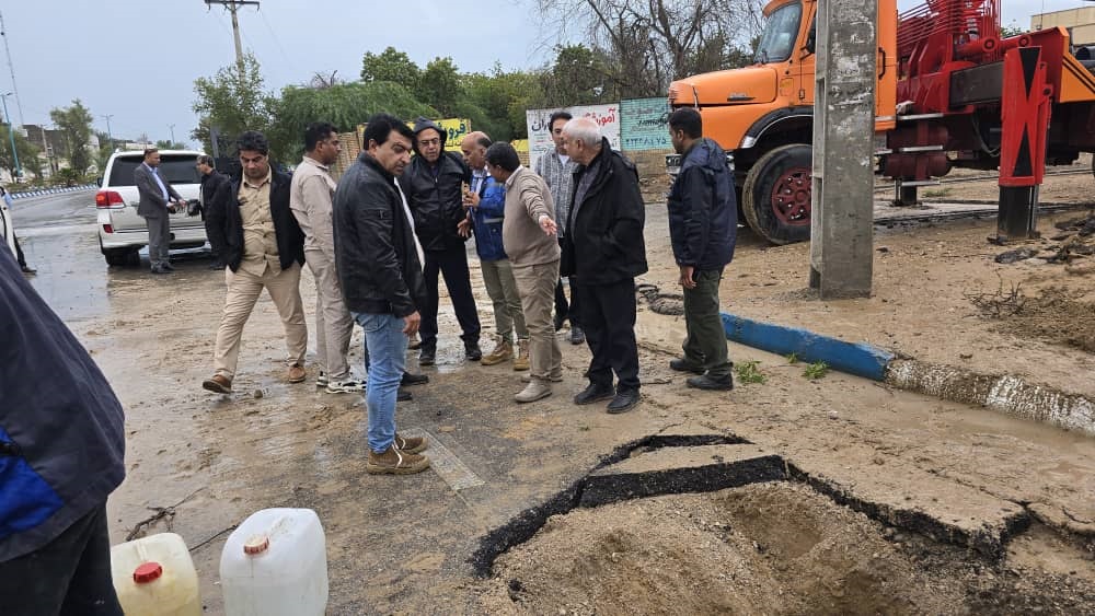 بازسازی شبكه فاضلاب آسیب دیده با حمایت ویژه استاندار هرمزگان با سرعت در حال انجام است