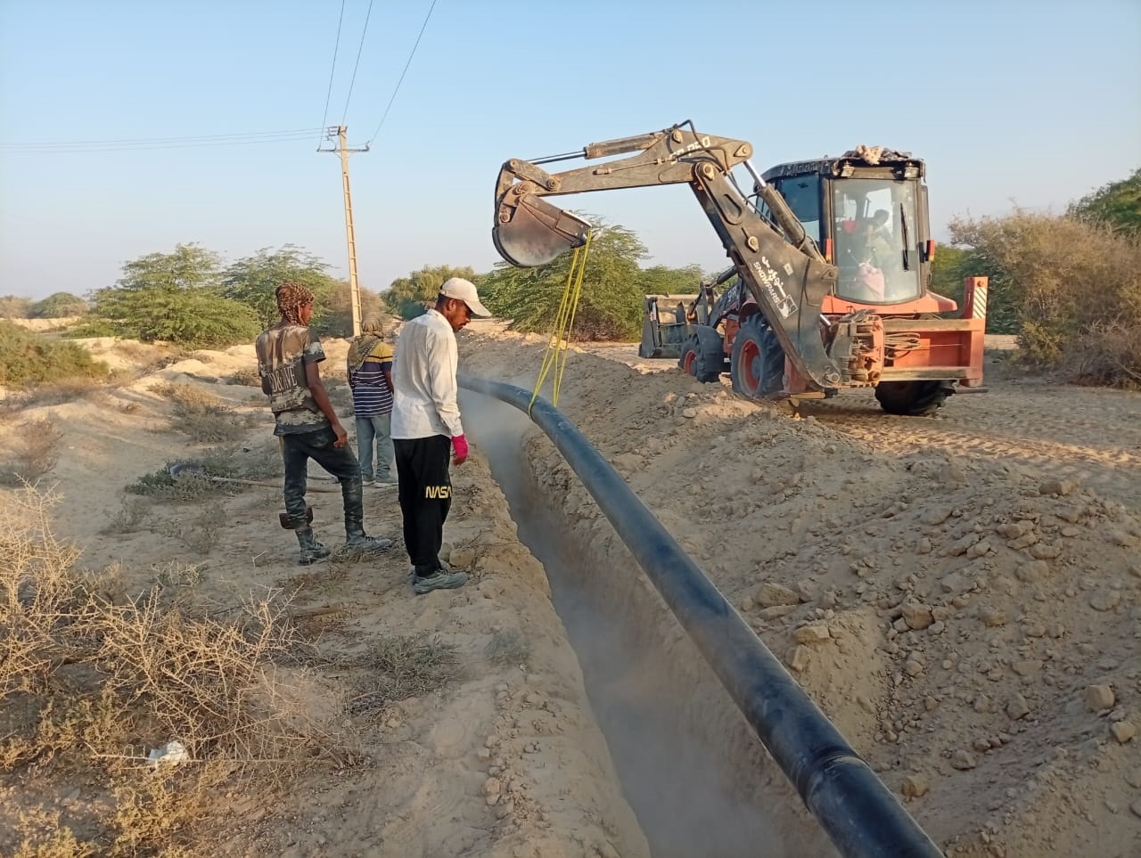 پیشرفت ۵۰ درصدی پروژه آبرسانی ۵ روستای كوشكنار پارسیان